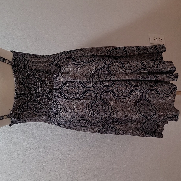 TORRID M/L PAISLEY MIDI CHALLIS TANK DRESS BLUE BANDANA PRINT MINIMALIST SIZE 00 - Picture 2 of 11